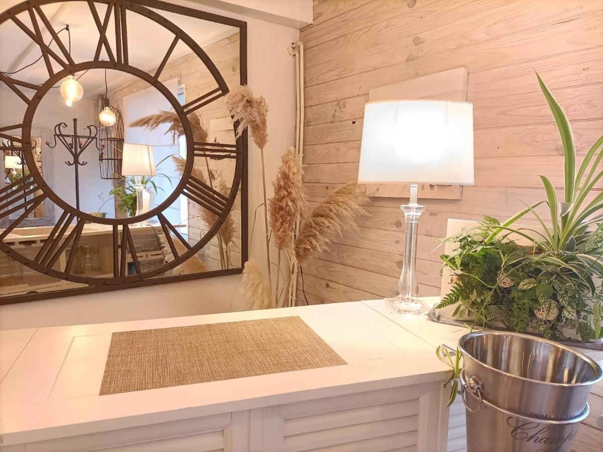 Gite 3 Etoiles Avec Spa, 2 Chambres Le Logis De Pearl Salles-sur-Mer Εξωτερικό φωτογραφία