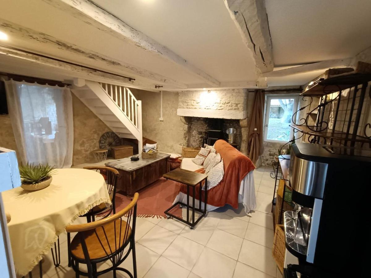 Gite 3 Etoiles Avec Spa, 2 Chambres Le Logis De Pearl Salles-sur-Mer Εξωτερικό φωτογραφία
